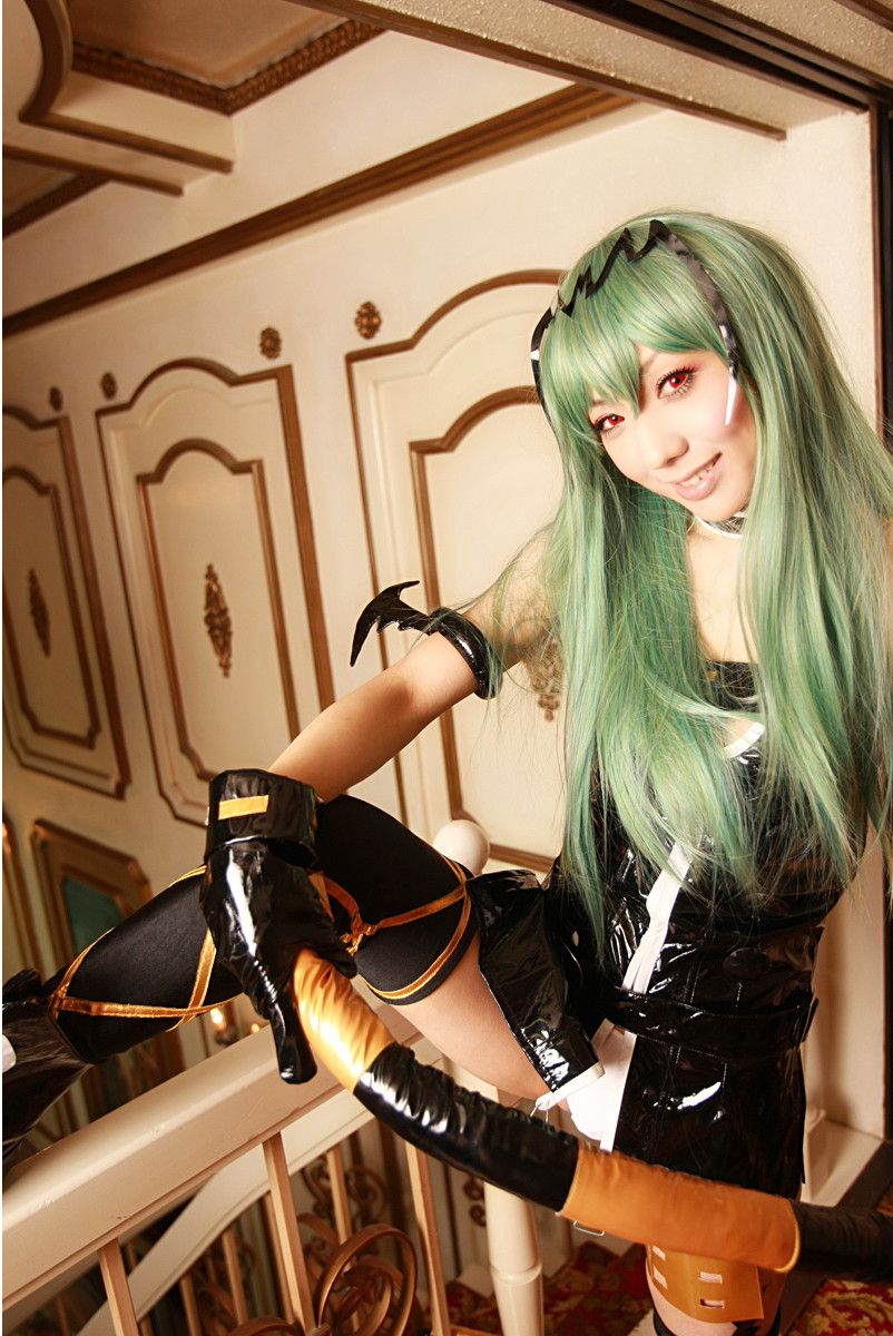 華群みさき(Hanamura Misaki) 《Queen s Blade》Alice+Alleyne+Echidna  [HONEY BUNNY]