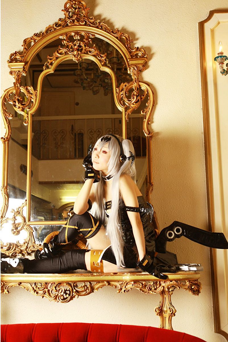華群みさき(Hanamura Misaki) 《Queen s Blade》Alice+Alleyne+Echidna  [HONEY BUNNY]
