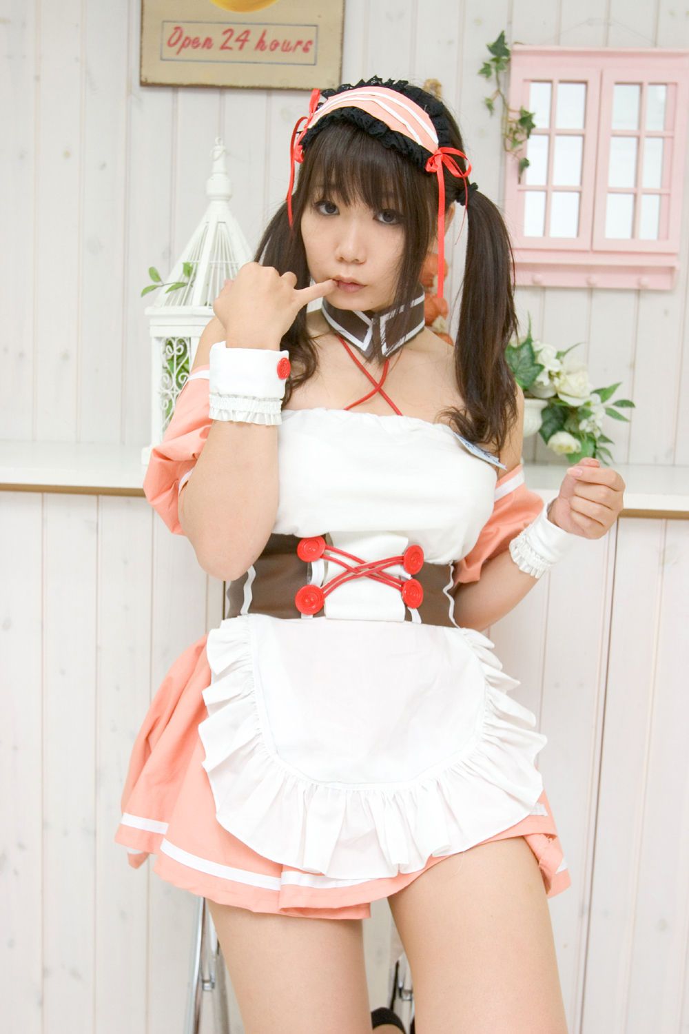 Chiyoko(チョコボール向囲) 《Suzumiya Haruhi no Yuuutsu》Suzumiya Haruhi+Asahina Mikuru