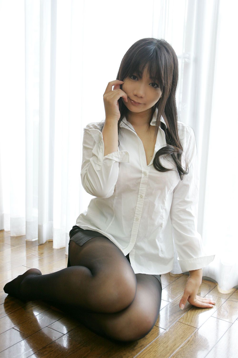 Chiyoko(チョコボール向囲) 《Suzumiya Haruhi no Yuuutsu》Suzumiya Haruhi+Asahina Mikuru