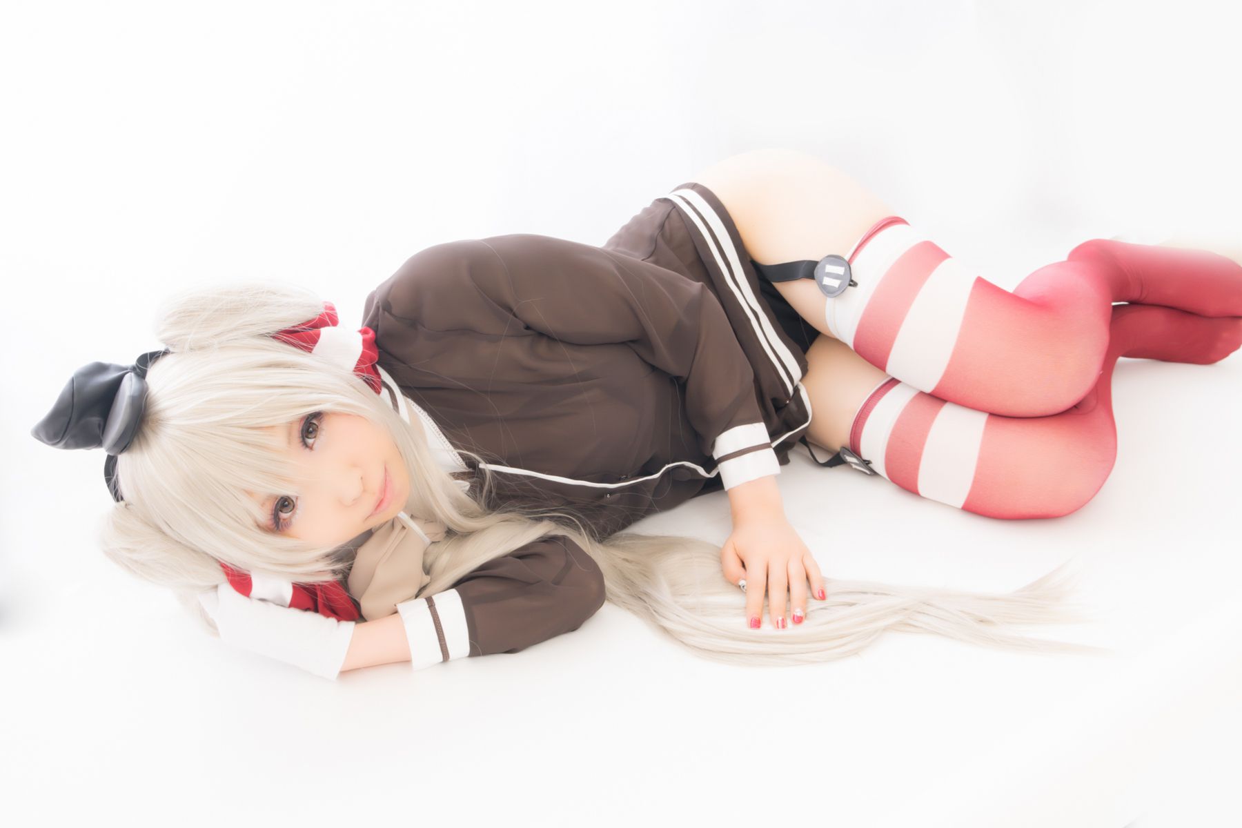 桃色れく (Momoiro Reku) 《Kantai Collection》Amatsukaze(天津風) [KURUPIKA]