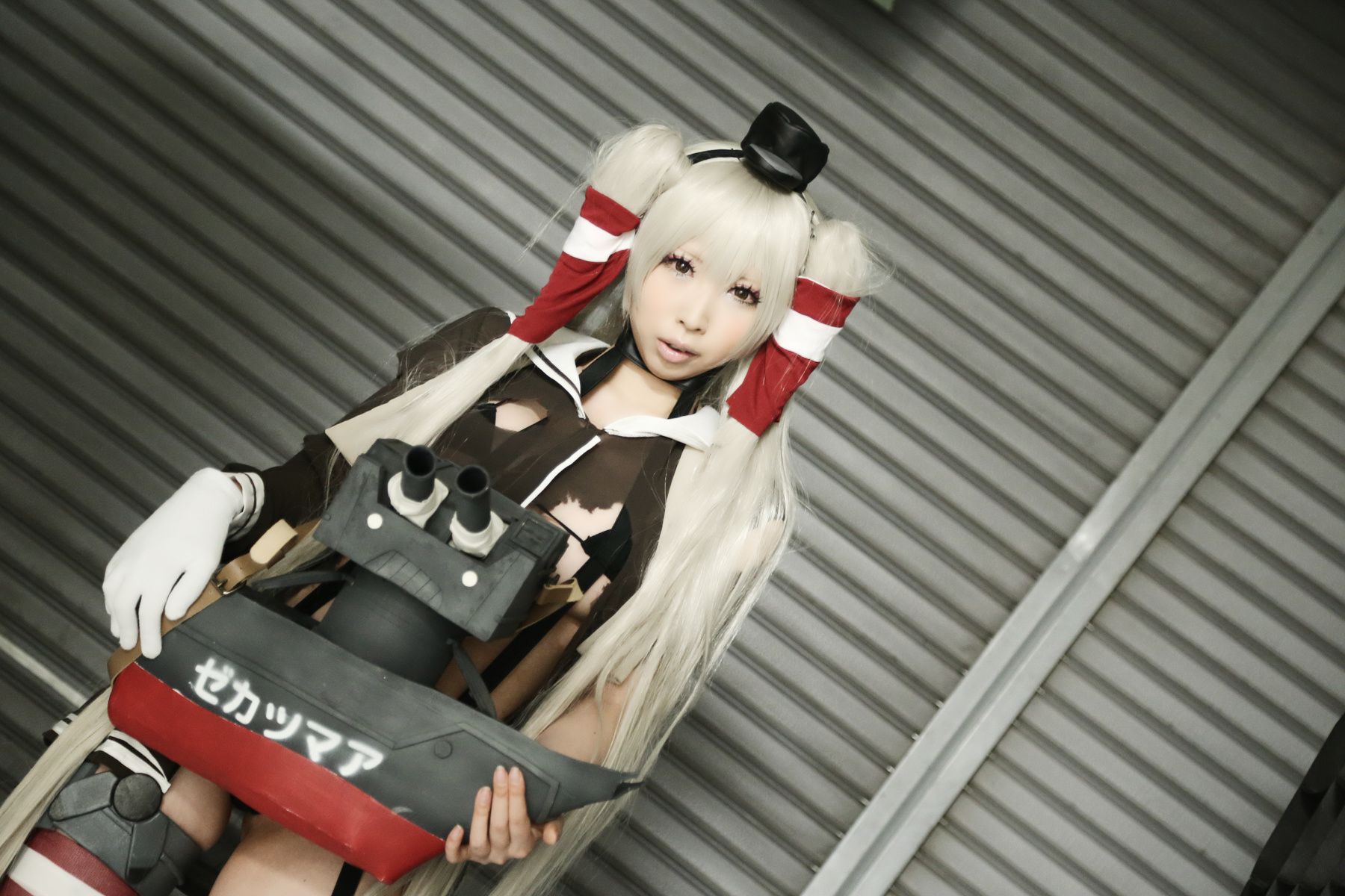 桃色れく (Momoiro Reku) 《Kantai Collection》Amatsukaze(天津風) [KURUPIKA]