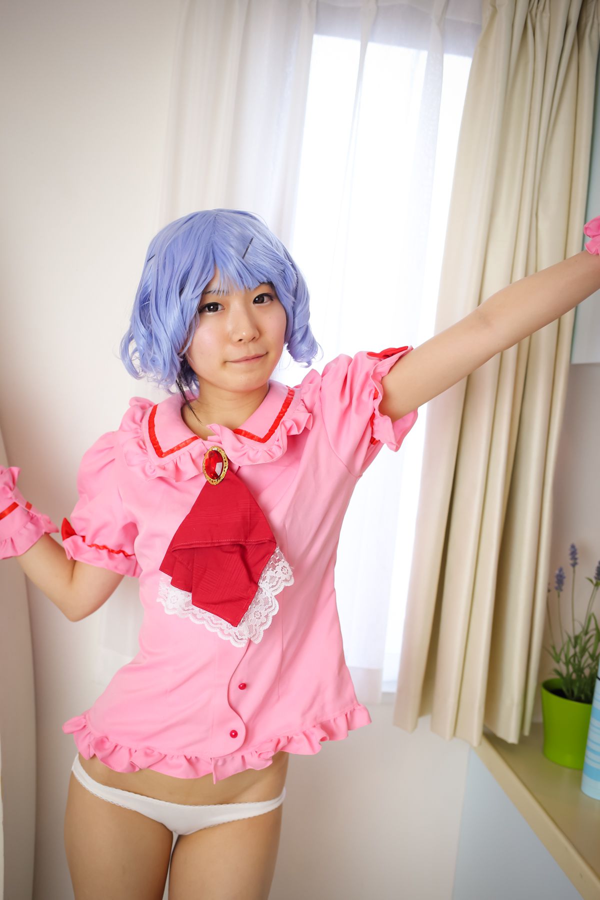 喜屋武里奈 (Kyan Rina) 《東方Project》Remilia Scarlet [SEVEN DOLLS]