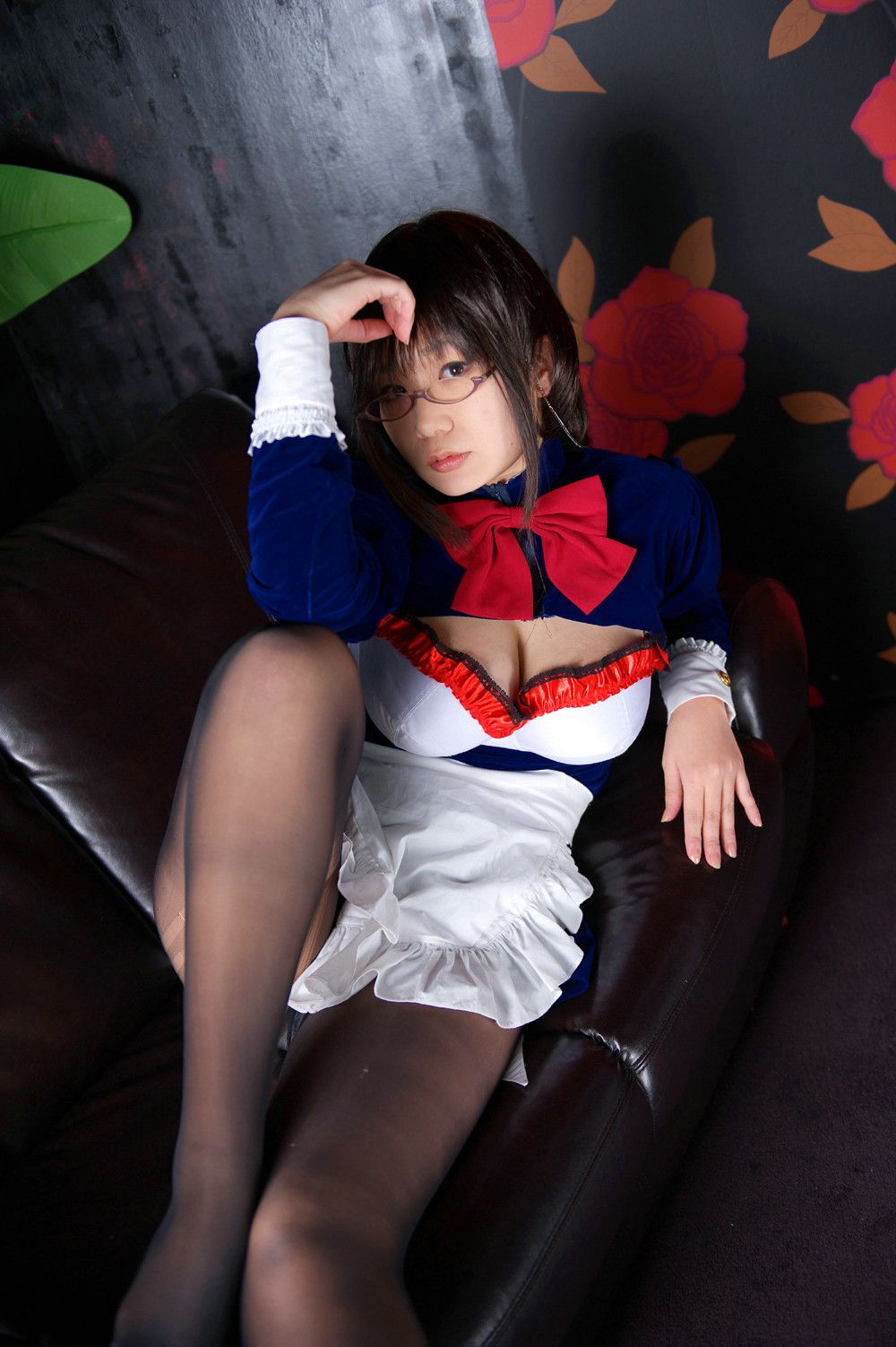 Chiyoko(チョコボール向囲) Unknown Character女仆眼镜娘