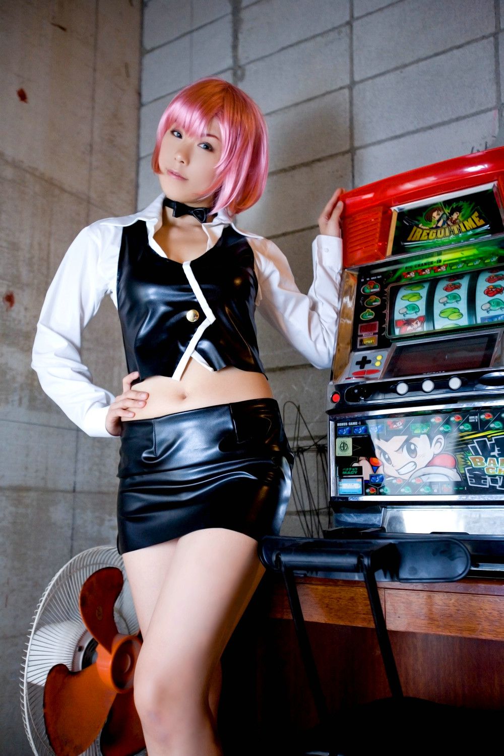 橘みなみ (Tachibana Minami) 《赌场少女》理欧?罗伦斯 3Sets