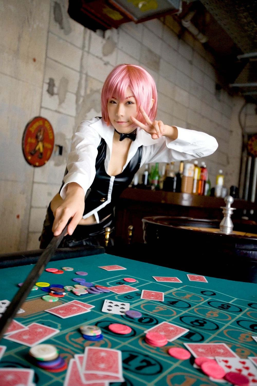 橘みなみ (Tachibana Minami) 《赌场少女》理欧?罗伦斯 3Sets