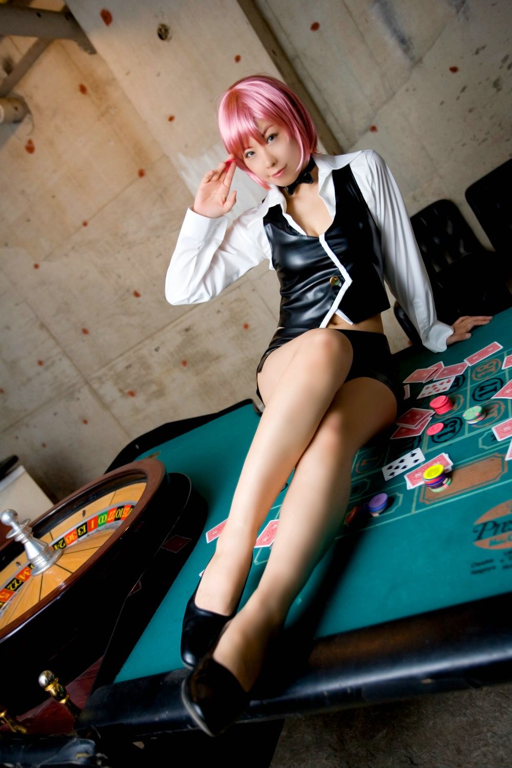 橘みなみ (Tachibana Minami) 《赌场少女》理欧?罗伦斯 3Sets