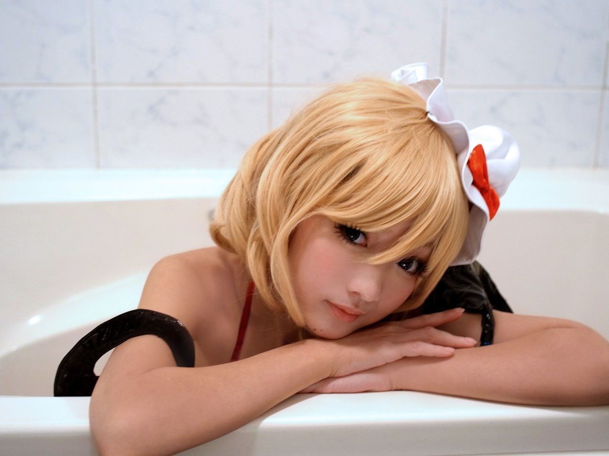 火将ロシエル 《Touhou Project》Hakurei Reimu+Flandre Scarlet [猫耳メイド屋]