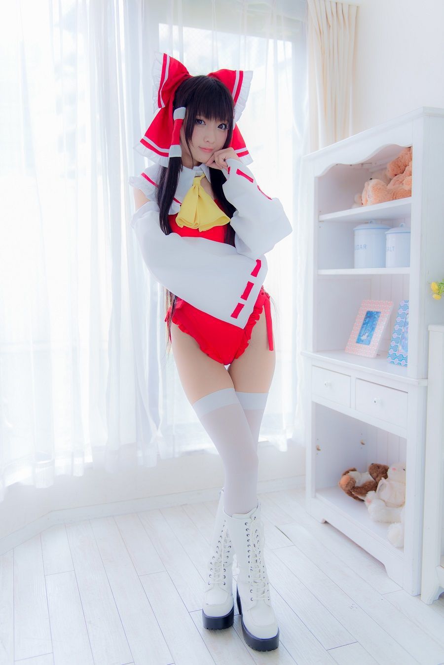 火将ロシエル 《Touhou Project》Hakurei Reimu+Flandre Scarlet [猫耳メイド屋]