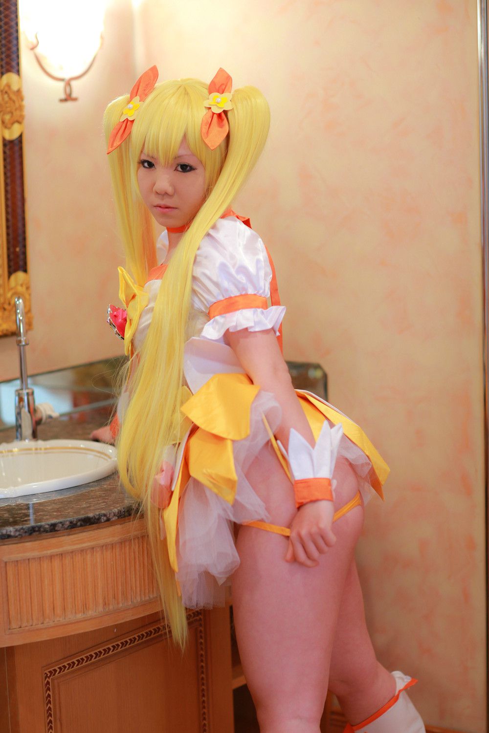 田中まな (Tanaka Mana) 《Precure》Myoudouin Itsuki(明堂院いつき) [Cosplay Channel]