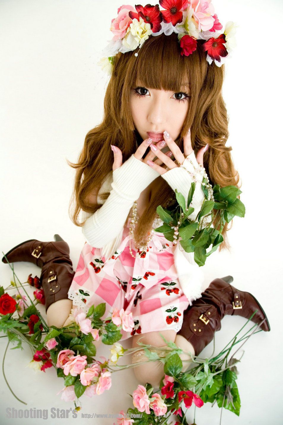 绫香サク (Saku サク Saku Ayaka)  [Hana-Ori] Gothic Lolita