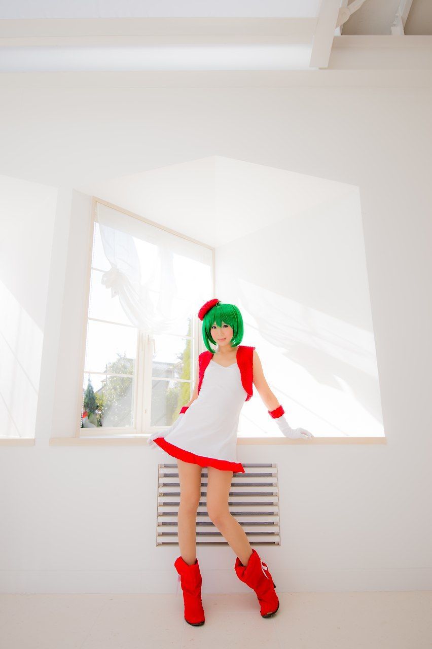 真白ゆき (Mashiro Yuki) コスプレ《Macros》Ranka Lee(Xmas ver.)