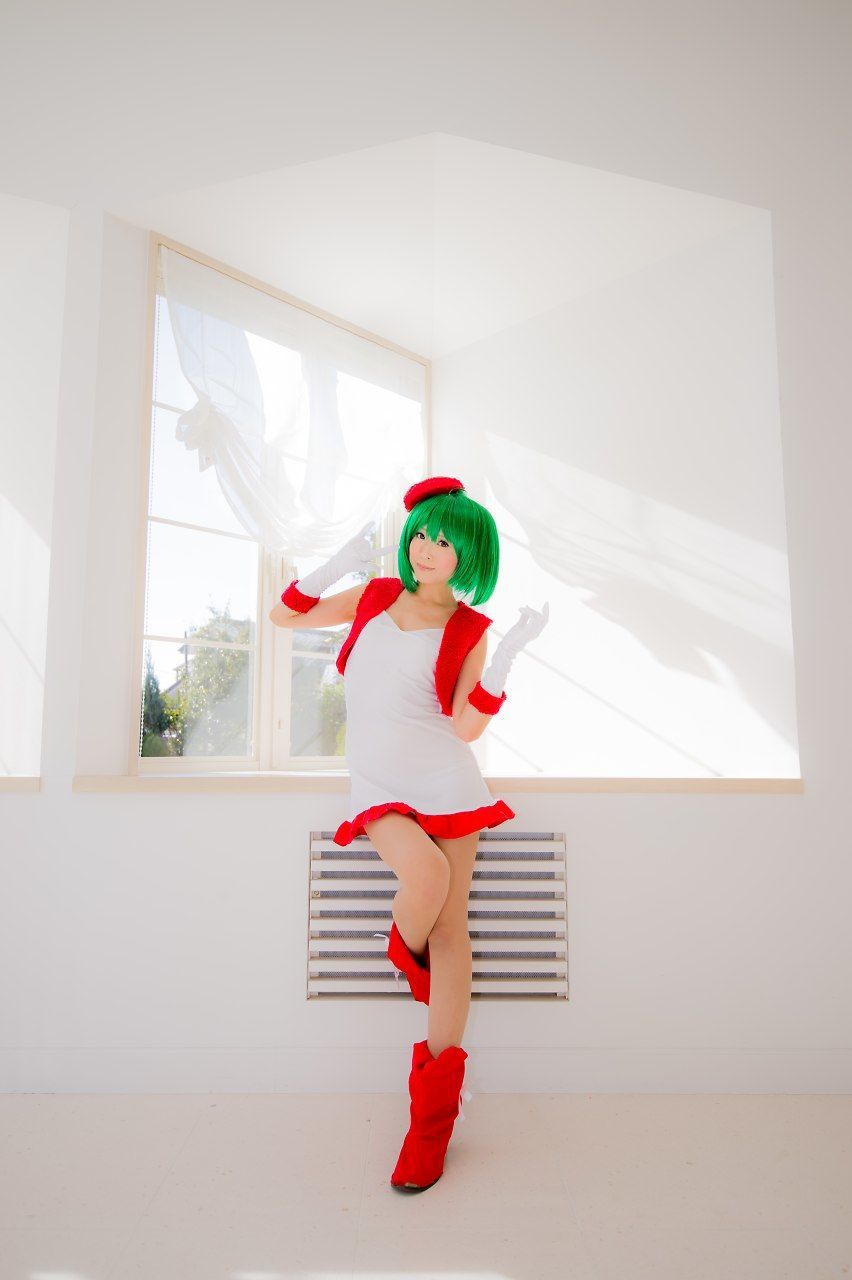 真白ゆき (Mashiro Yuki) コスプレ《Macros》Ranka Lee(Xmas ver.)