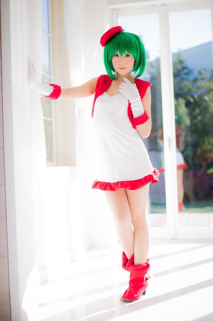 真白ゆき (Mashiro Yuki) コスプレ《Macros》Ranka Lee(Xmas ver.)