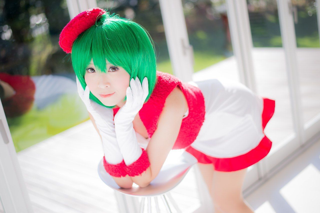 真白ゆき (Mashiro Yuki) コスプレ《Macros》Ranka Lee(Xmas ver.)