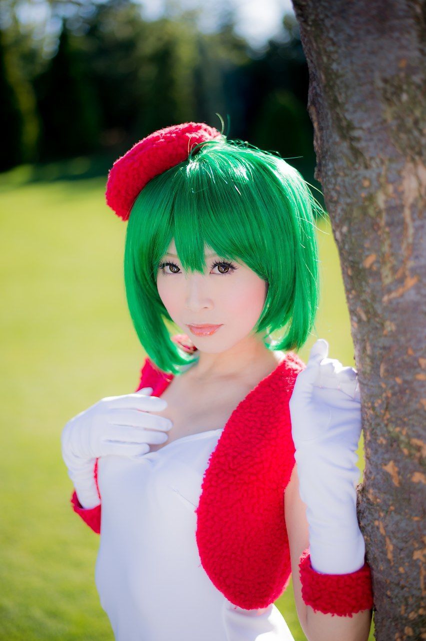 真白ゆき (Mashiro Yuki) コスプレ《Macros》Ranka Lee(Xmas ver.)