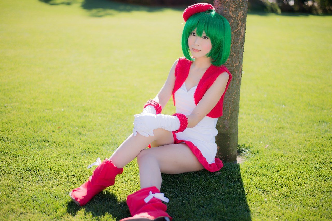 真白ゆき (Mashiro Yuki) コスプレ《Macros》Ranka Lee(Xmas ver.)