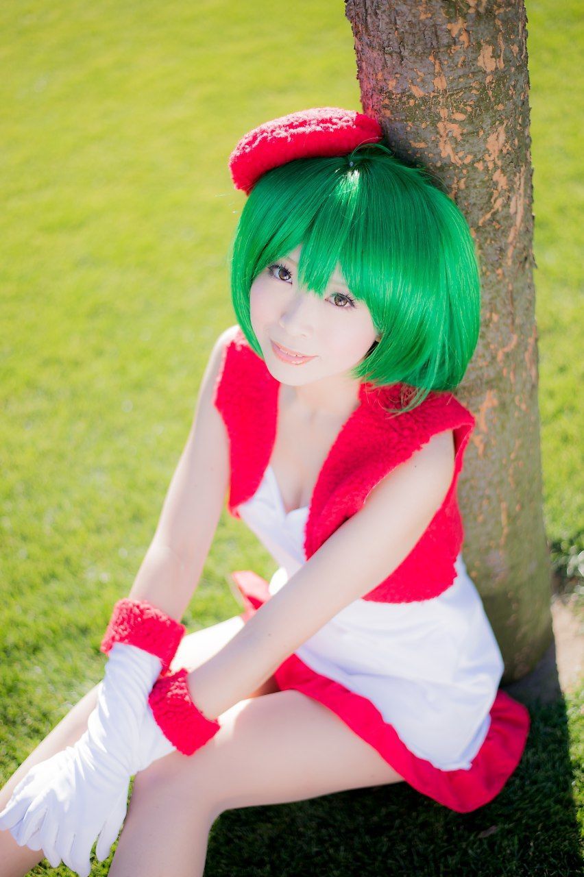 真白ゆき (Mashiro Yuki) コスプレ《Macros》Ranka Lee(Xmas ver.)