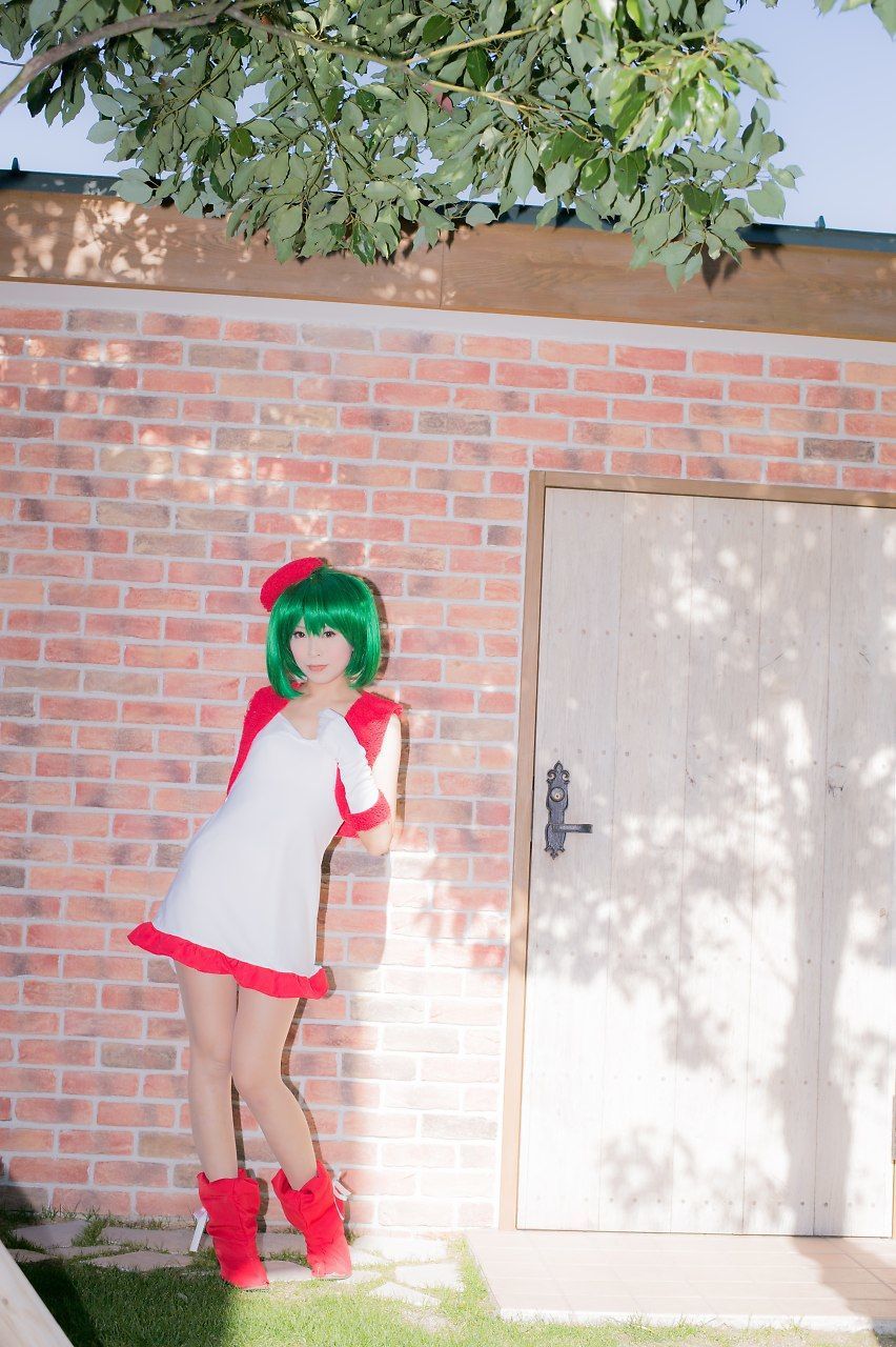 真白ゆき (Mashiro Yuki) コスプレ《Macros》Ranka Lee(Xmas ver.)