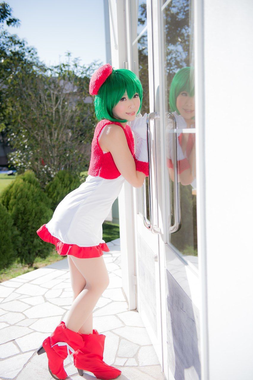 真白ゆき (Mashiro Yuki) コスプレ《Macros》Ranka Lee(Xmas ver.)