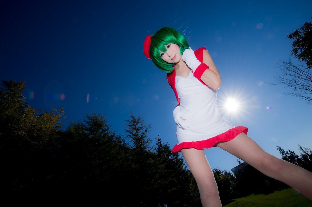 真白ゆき (Mashiro Yuki) コスプレ《Macros》Ranka Lee(Xmas ver.)