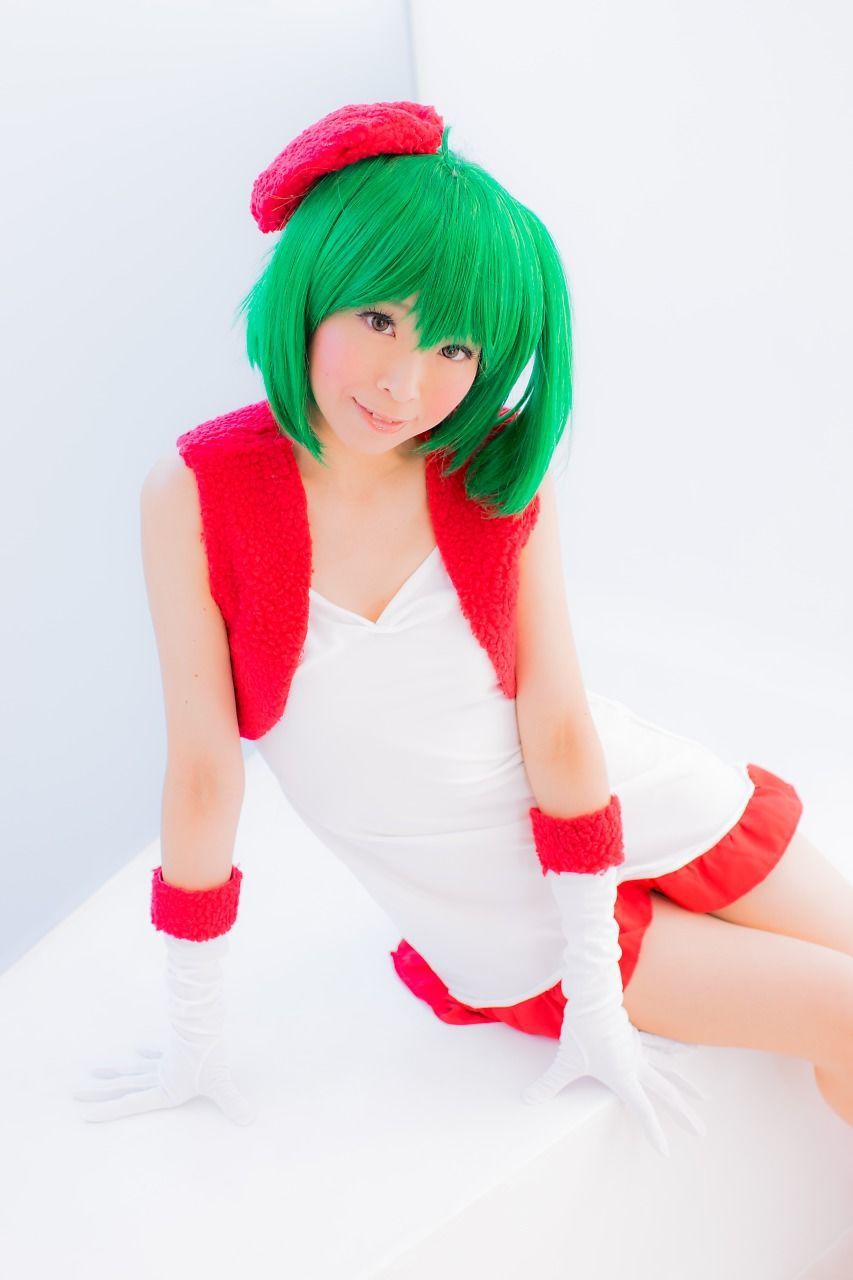 真白ゆき (Mashiro Yuki) コスプレ《Macros》Ranka Lee(Xmas ver.)