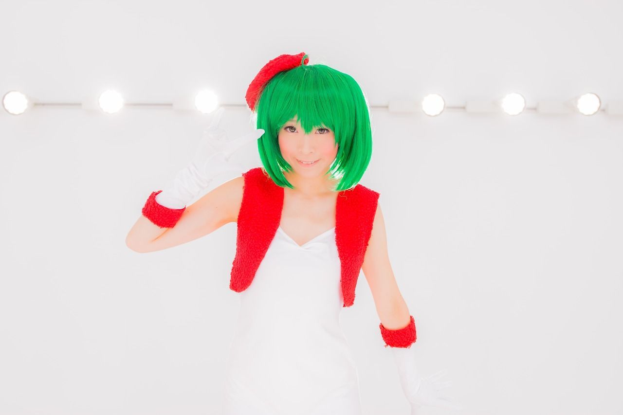 真白ゆき (Mashiro Yuki) コスプレ《Macros》Ranka Lee(Xmas ver.)