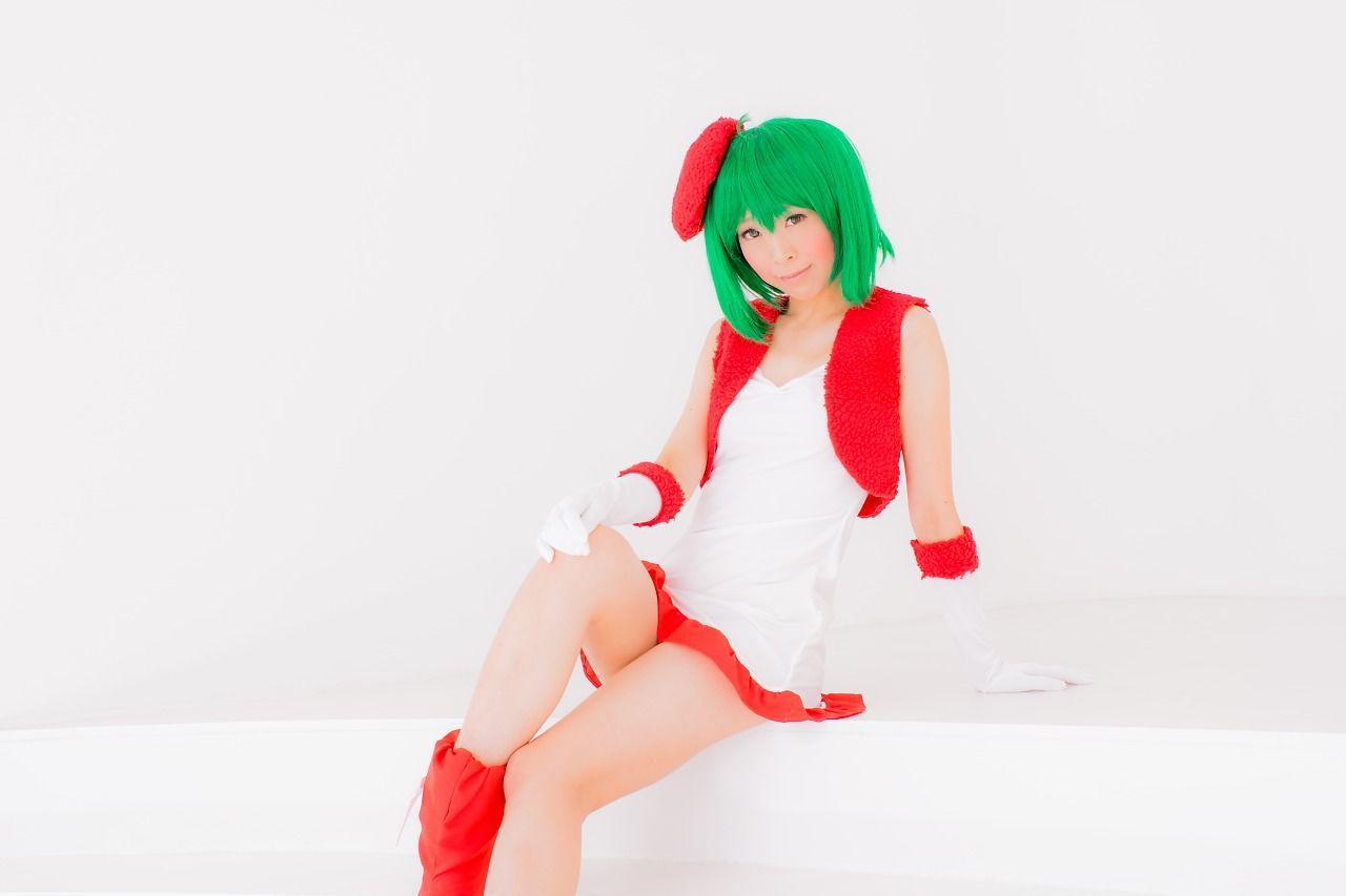 真白ゆき (Mashiro Yuki) コスプレ《Macros》Ranka Lee(Xmas ver.)