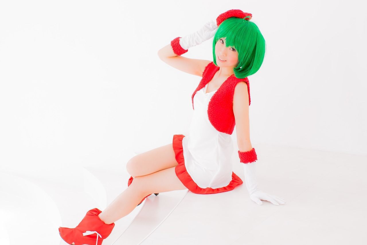 真白ゆき (Mashiro Yuki) コスプレ《Macros》Ranka Lee(Xmas ver.)