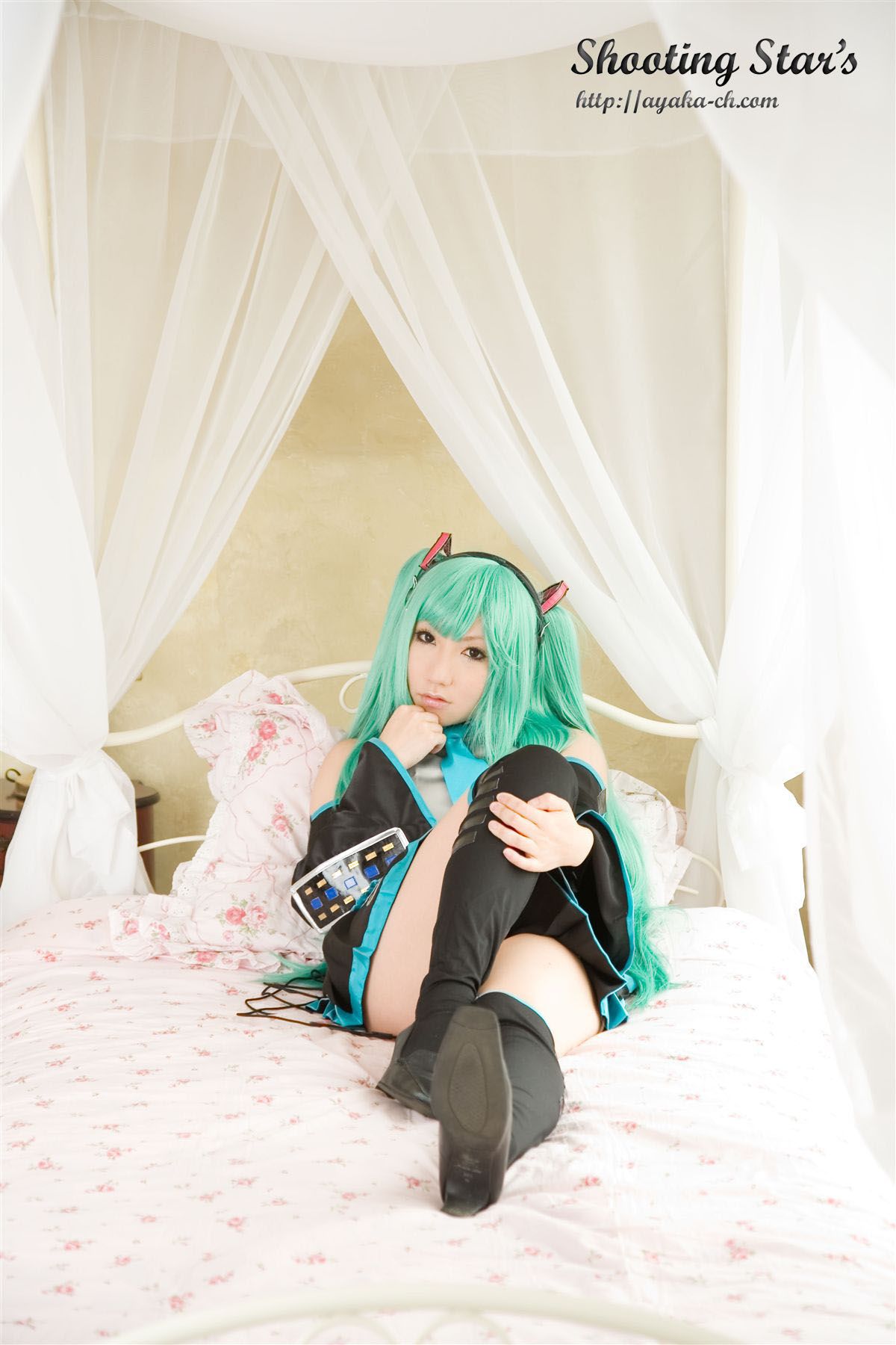 Saku サク 《VOCALOID》Hatsune Miku [Shooting Star s]