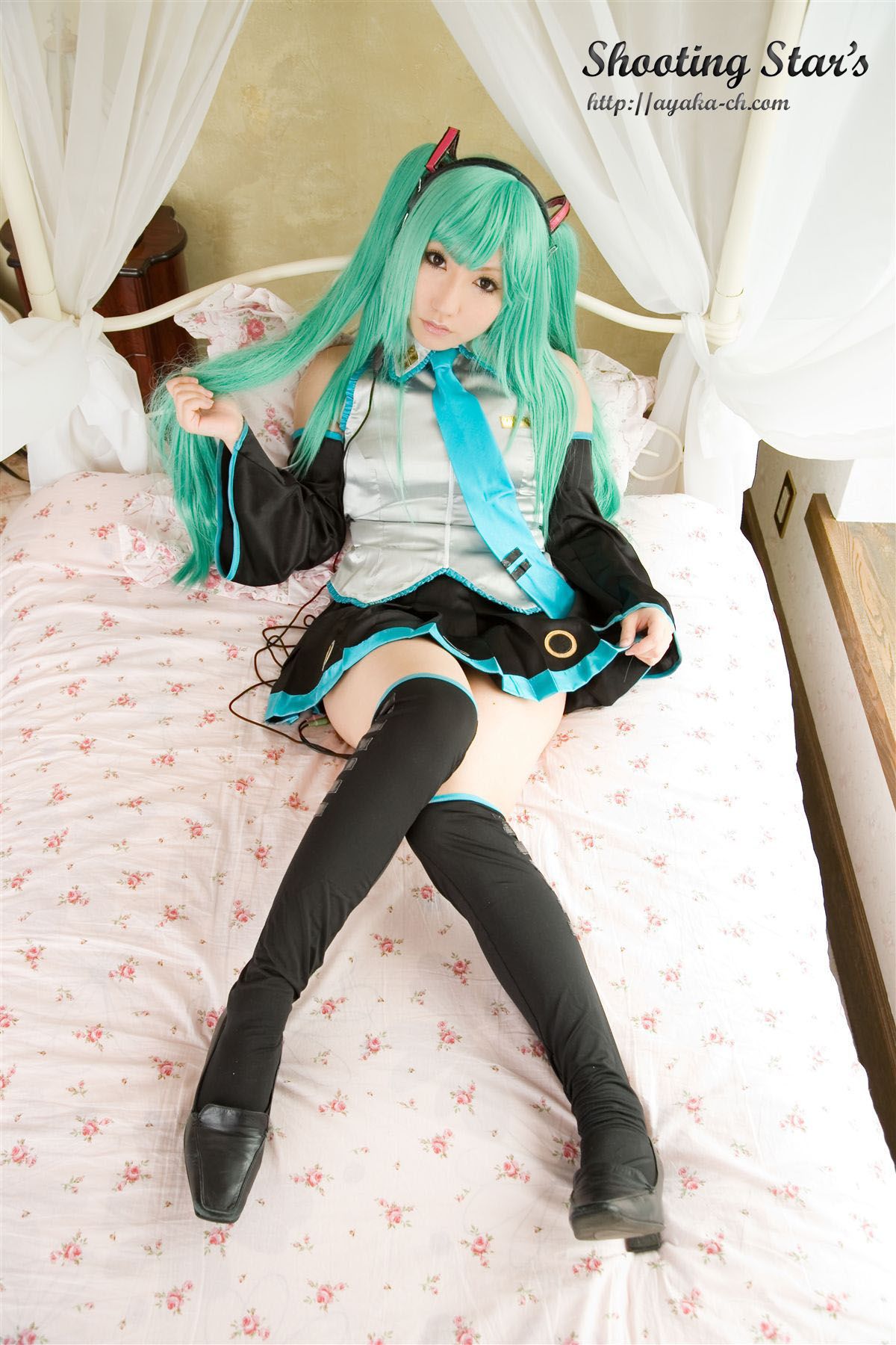 Saku サク 《VOCALOID》Hatsune Miku [Shooting Star s]