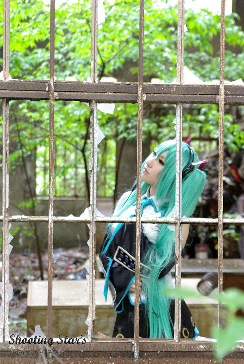Saku サク 《VOCALOID》Hatsune Miku [Shooting Star s]