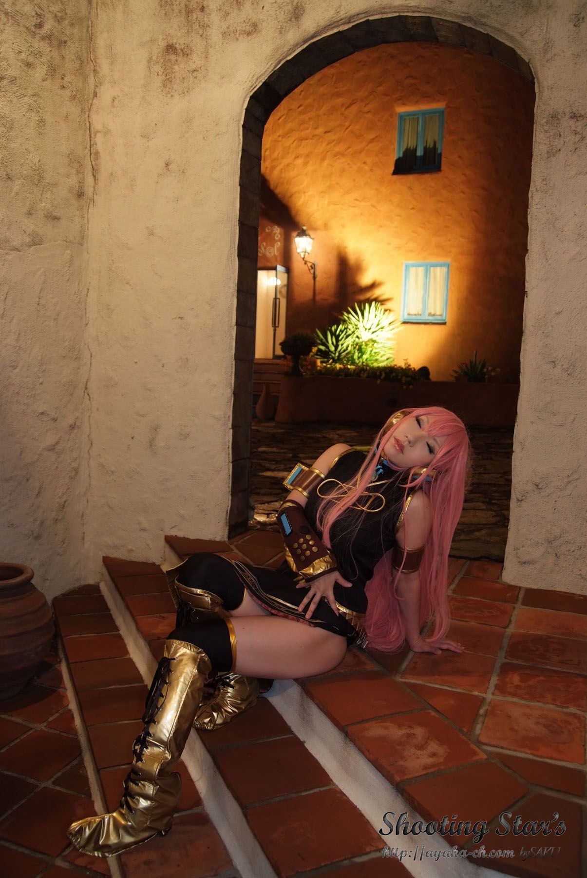 绫香サク 《VOCALOID》 Megurine Luka [Shooting Star s]