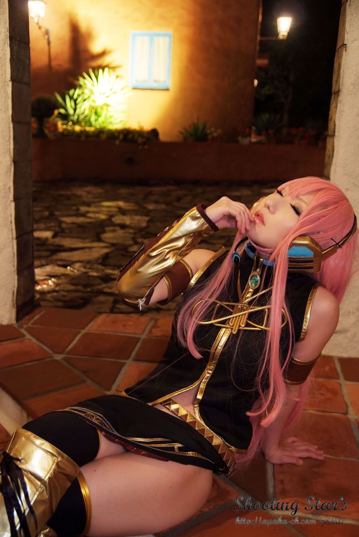绫香サク 《VOCALOID》 Megurine Luka [Shooting Star s]