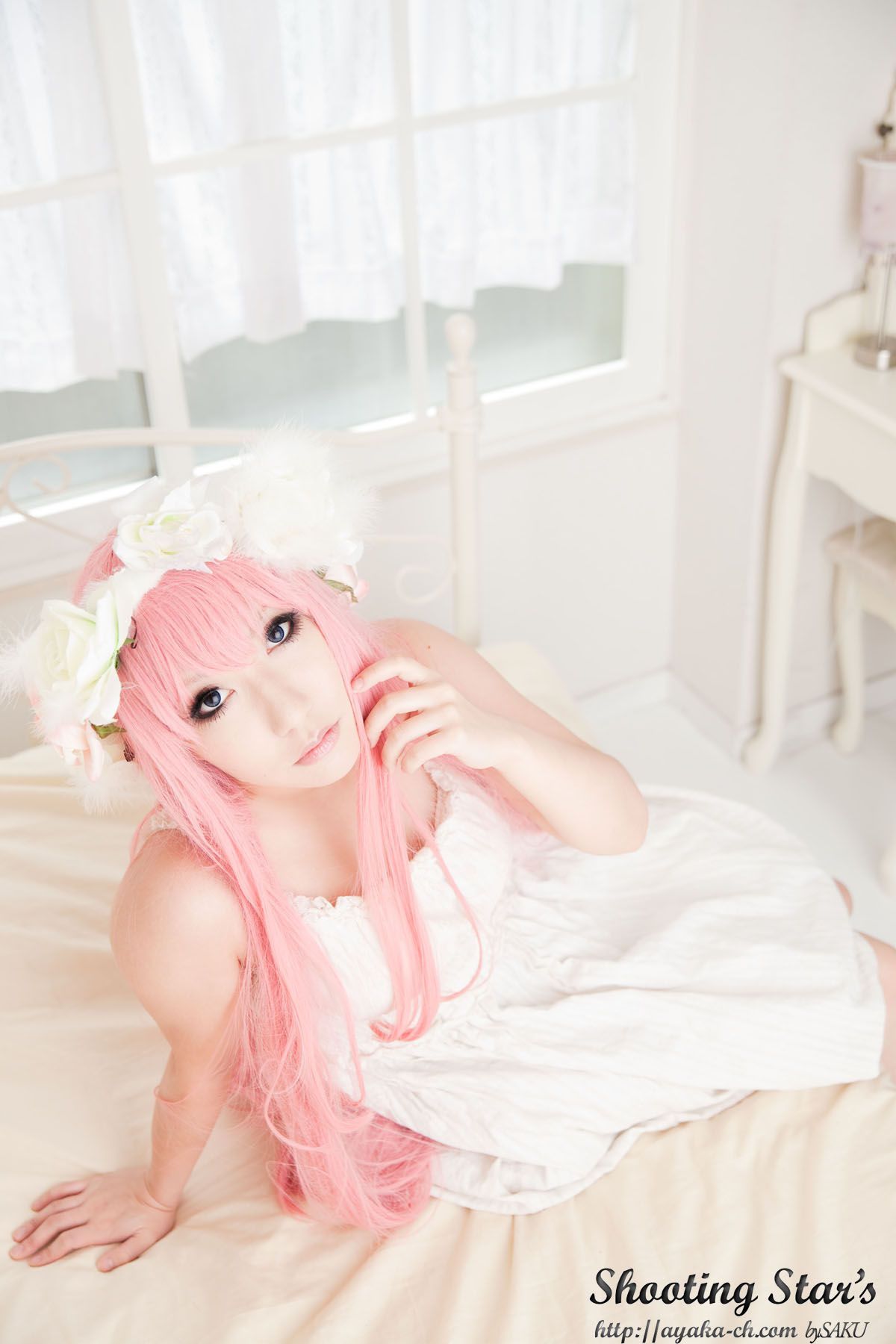 绫香サク 《VOCALOID》 Megurine Luka [Shooting Star s]