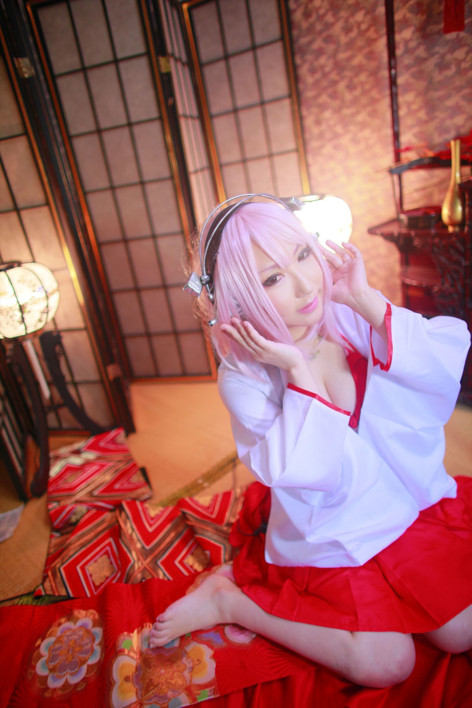 绫香サク (Saku サク Saku Ayaka) 《Sonicomi》Super Sonico [Shooting Star s]