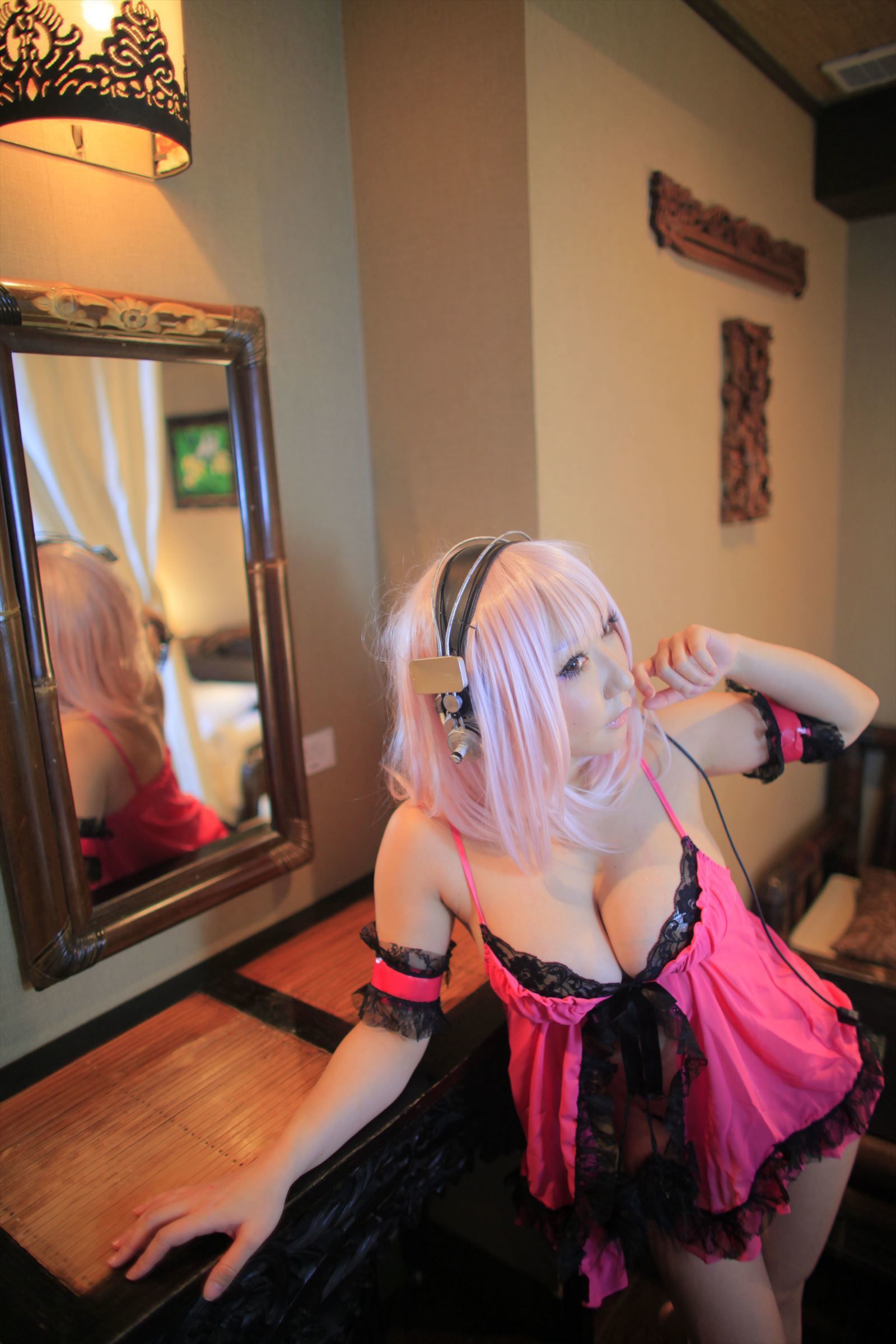 绫香サク (Saku サク Saku Ayaka) 《Sonicomi》Super Sonico [Shooting Star s]