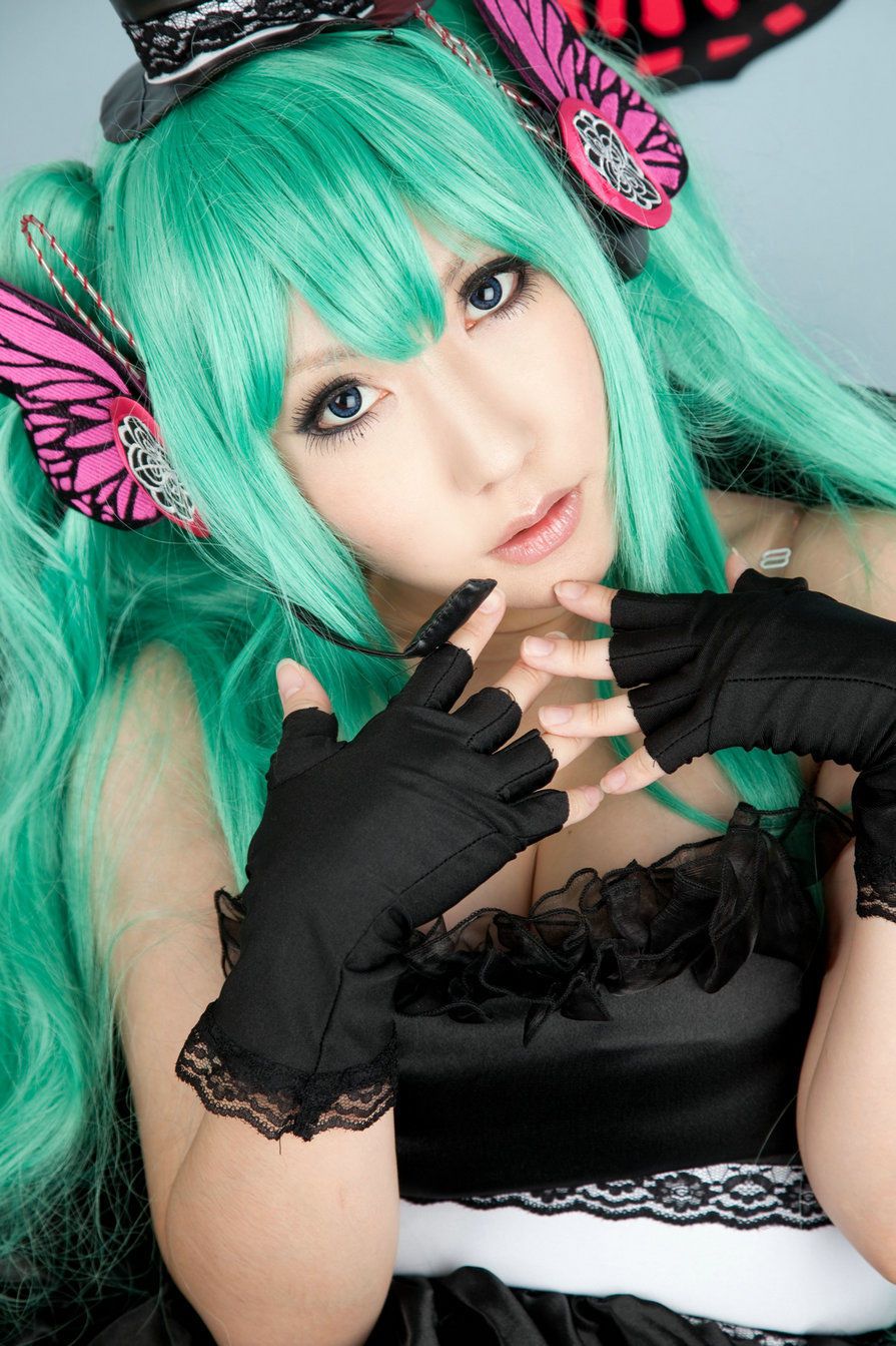 绫香サク (Saku サク Saku Ayaka) 《VOCALOID》 Hatsune Miku 3 [Shooting Star s]