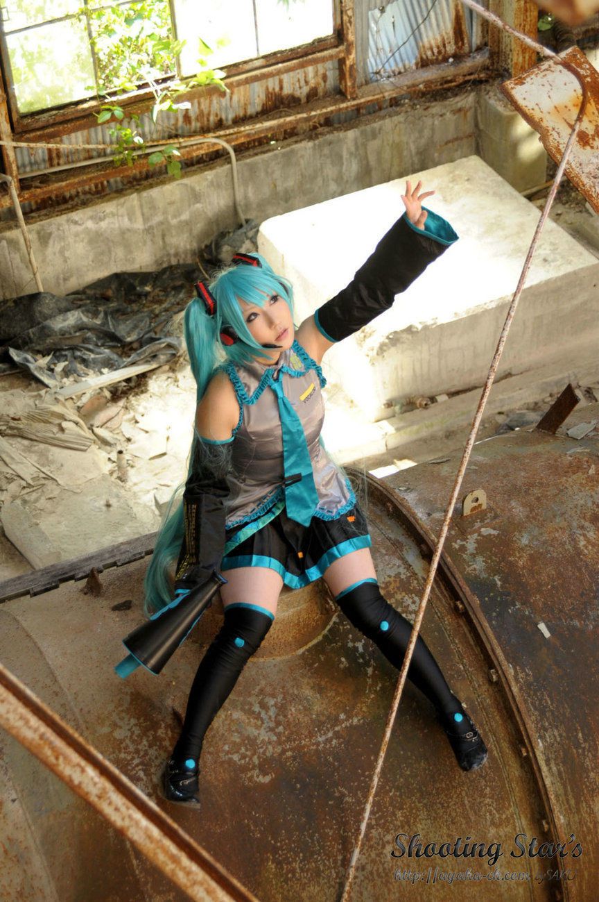 绫香サク (Saku サク Saku Ayaka) 《VOCALOID》 Hatsune Miku 3 [Shooting Star s]