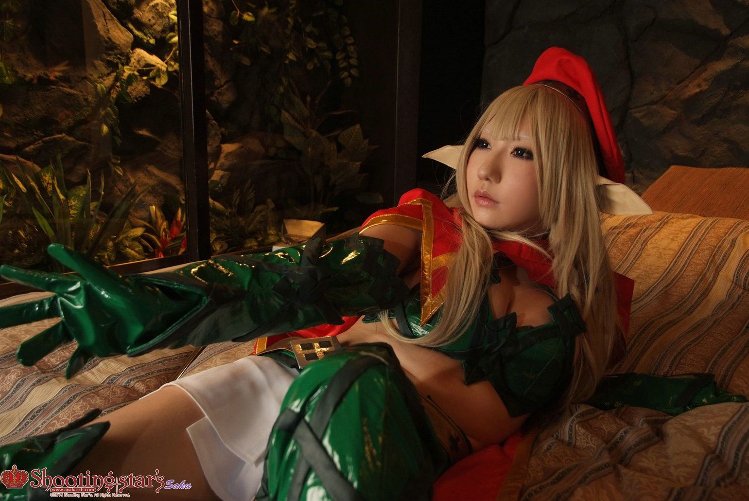 绫香サク (Saku サク Saku Ayaka) 《クイーンズブレイドQueen s Blade》アイリ & Alleyne