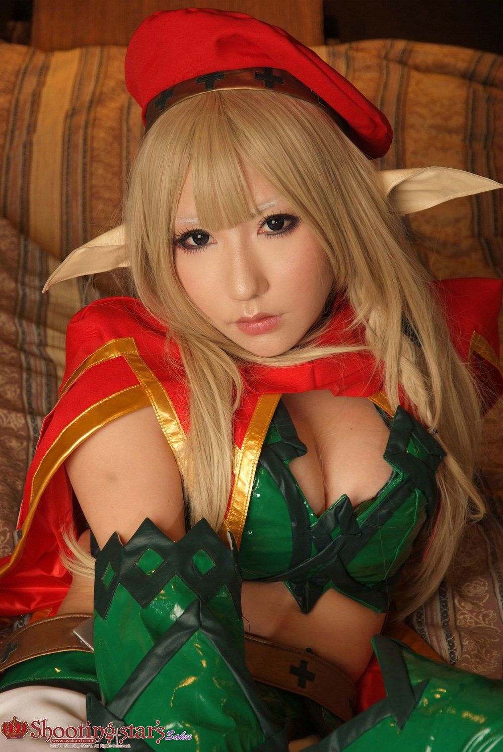 绫香サク (Saku サク Saku Ayaka) 《クイーンズブレイドQueen s Blade》アイリ & Alleyne