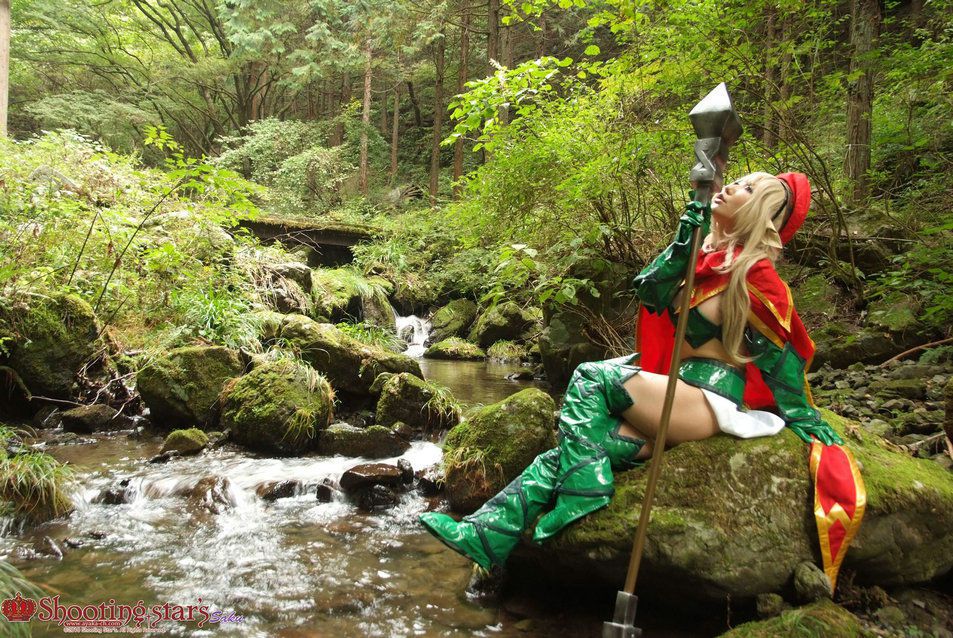 绫香サク (Saku サク Saku Ayaka) 《クイーンズブレイドQueen s Blade》アイリ & Alleyne