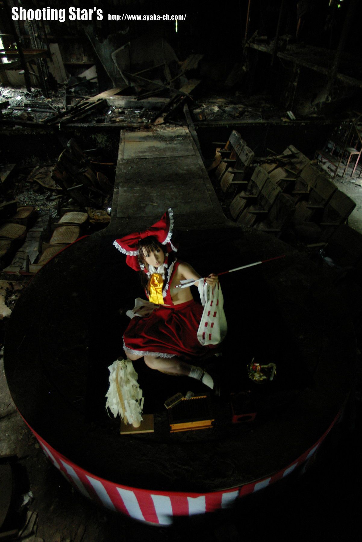 绫香サク 《東方Project》博麗霊夢 Reimu Hakurei