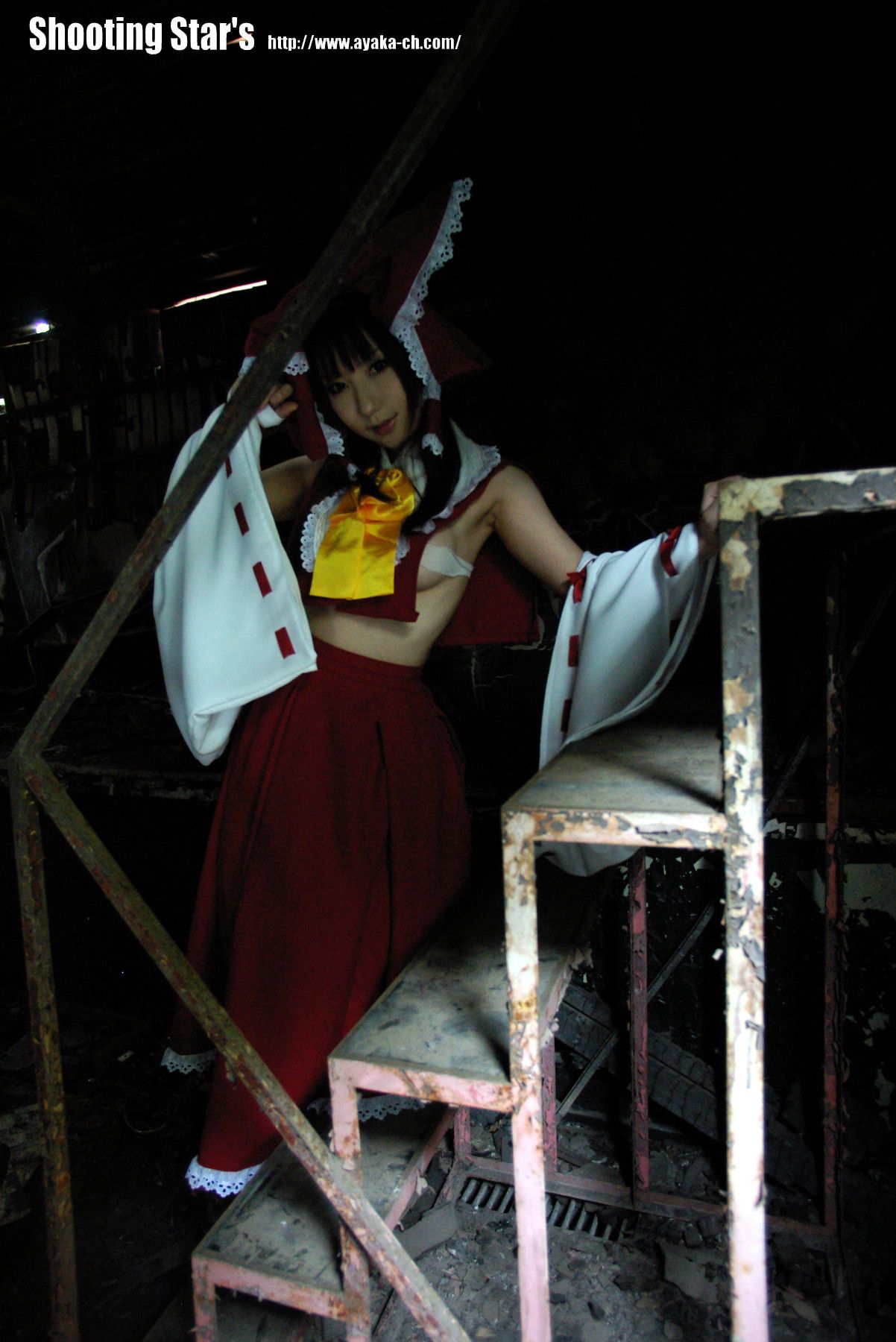 绫香サク 《東方Project》博麗霊夢 Reimu Hakurei
