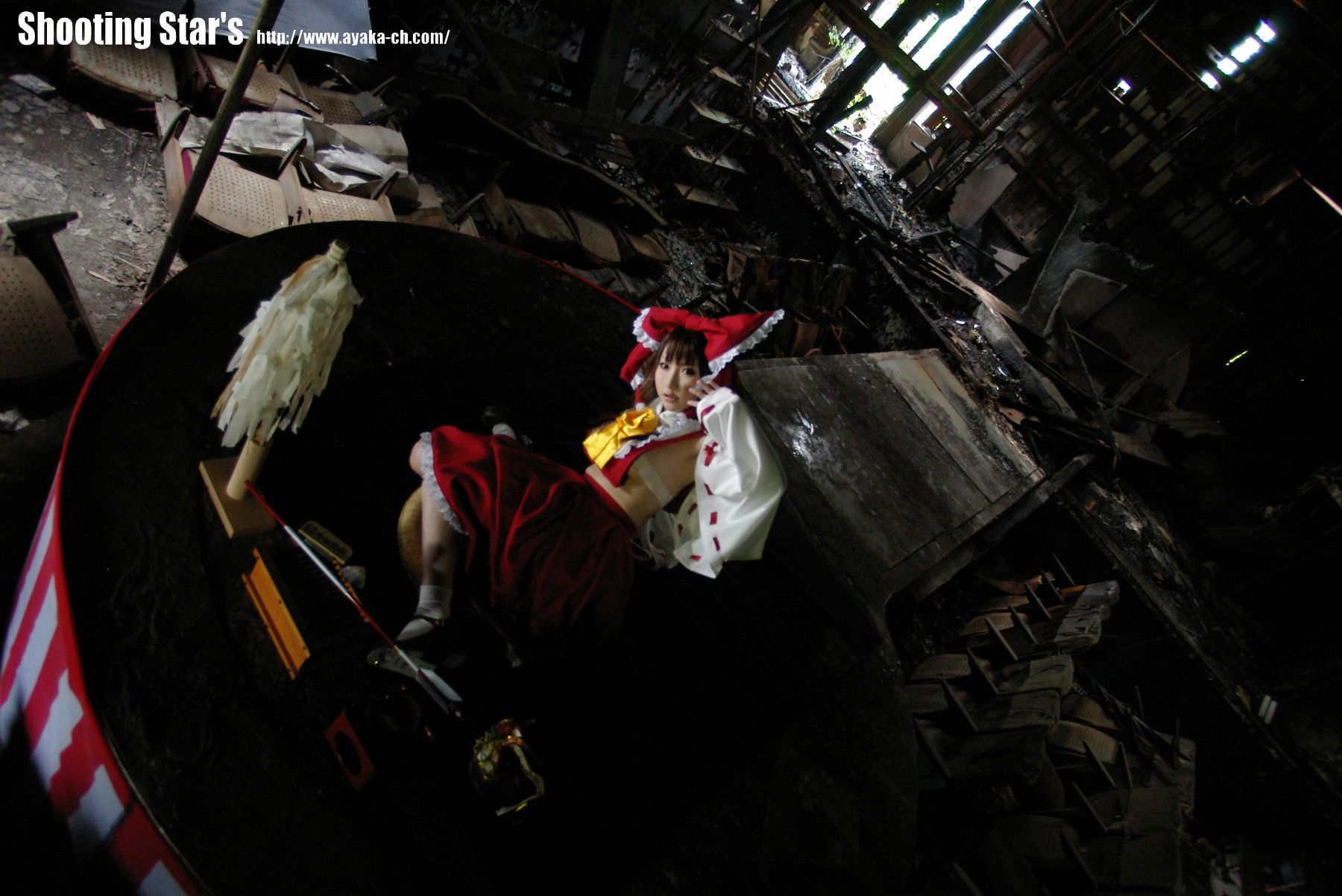 绫香サク 《東方Project》博麗霊夢 Reimu Hakurei