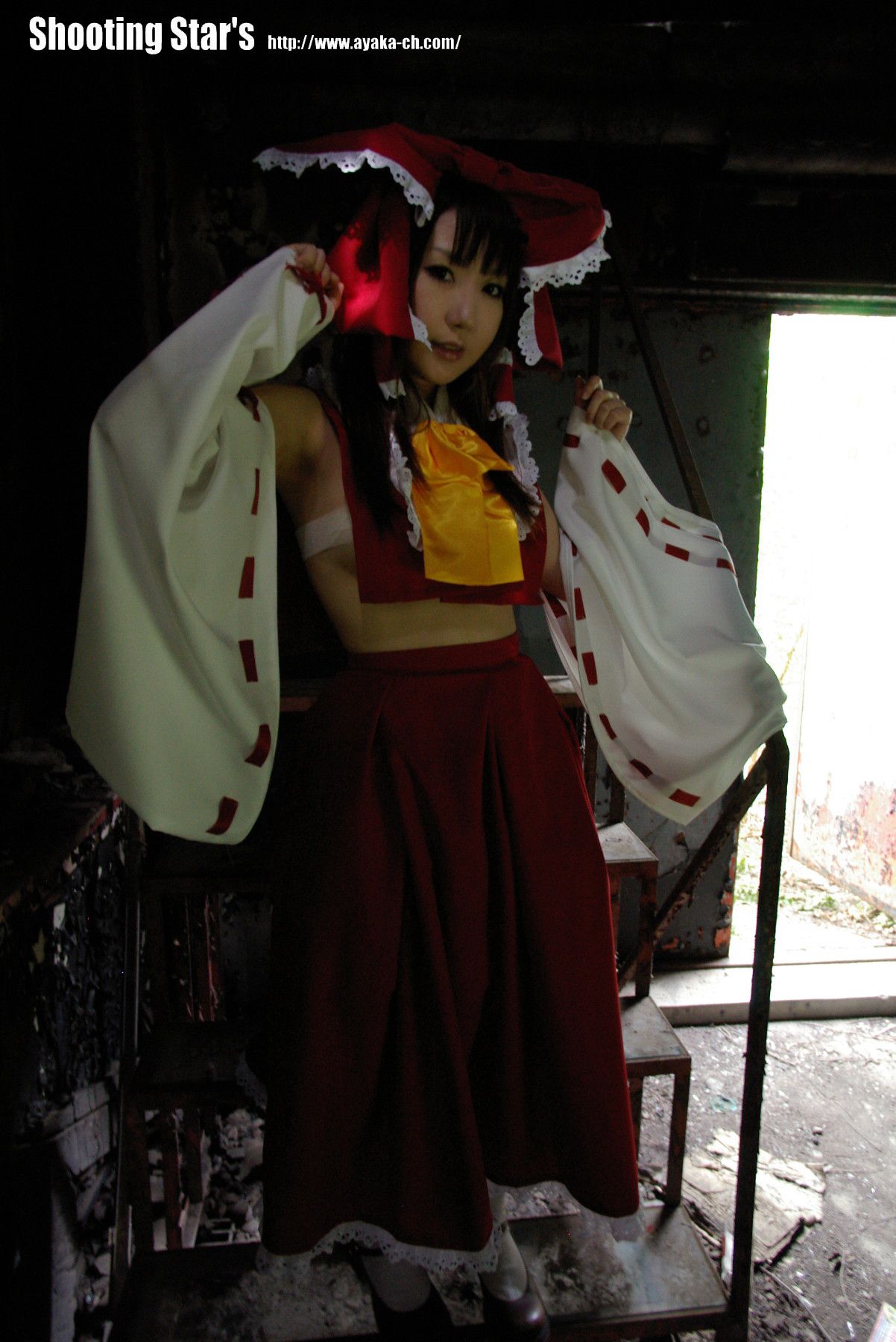 绫香サク 《東方Project》博麗霊夢 Reimu Hakurei