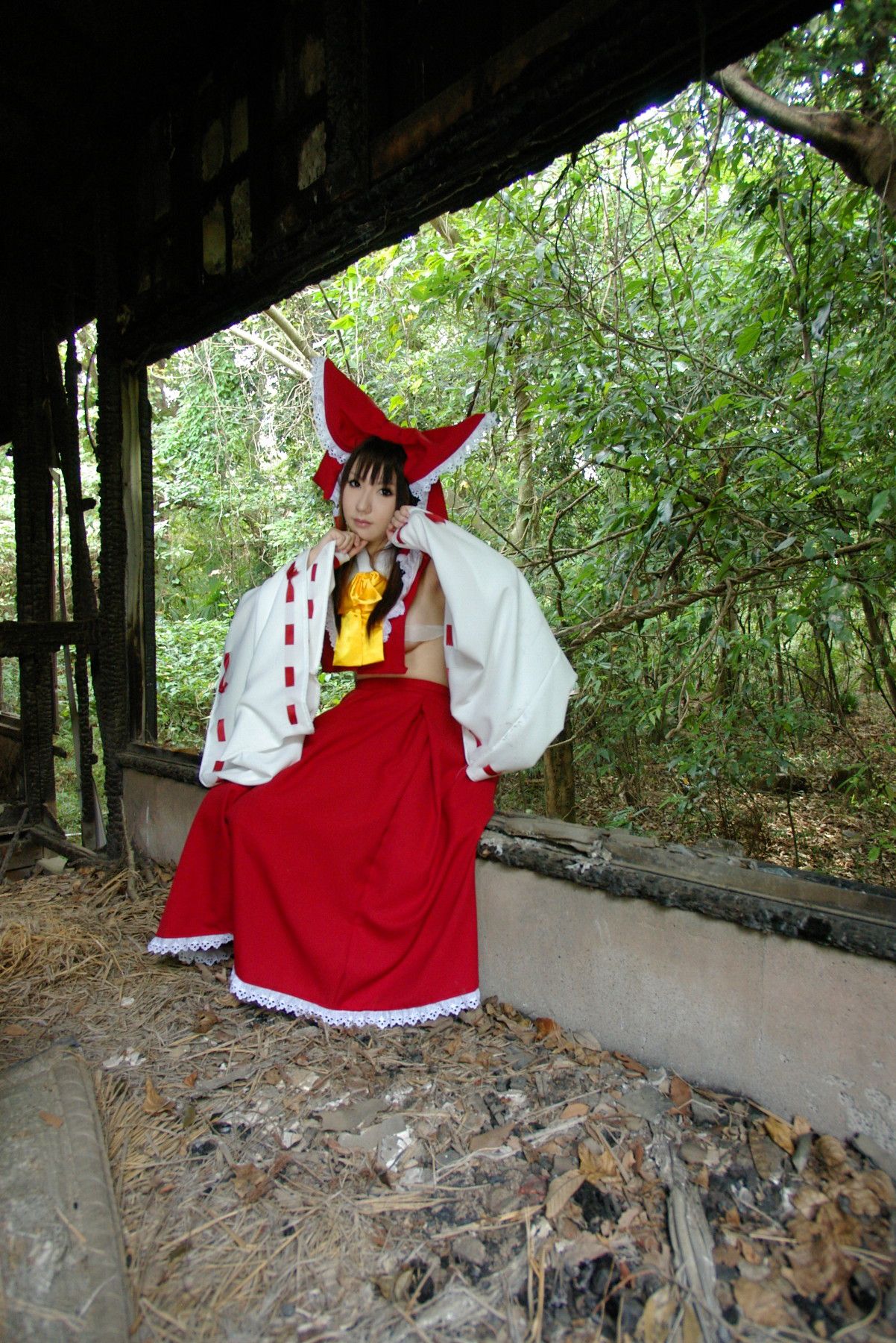 绫香サク 《東方Project》博麗霊夢 Reimu Hakurei