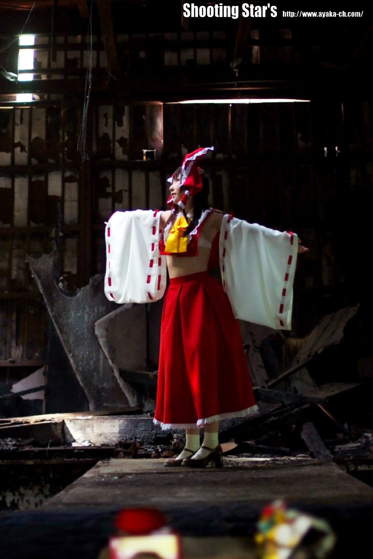 绫香サク 《東方Project》博麗霊夢 Reimu Hakurei