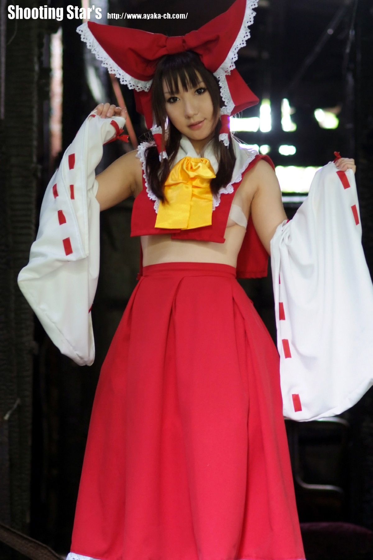 绫香サク 《東方Project》博麗霊夢 Reimu Hakurei