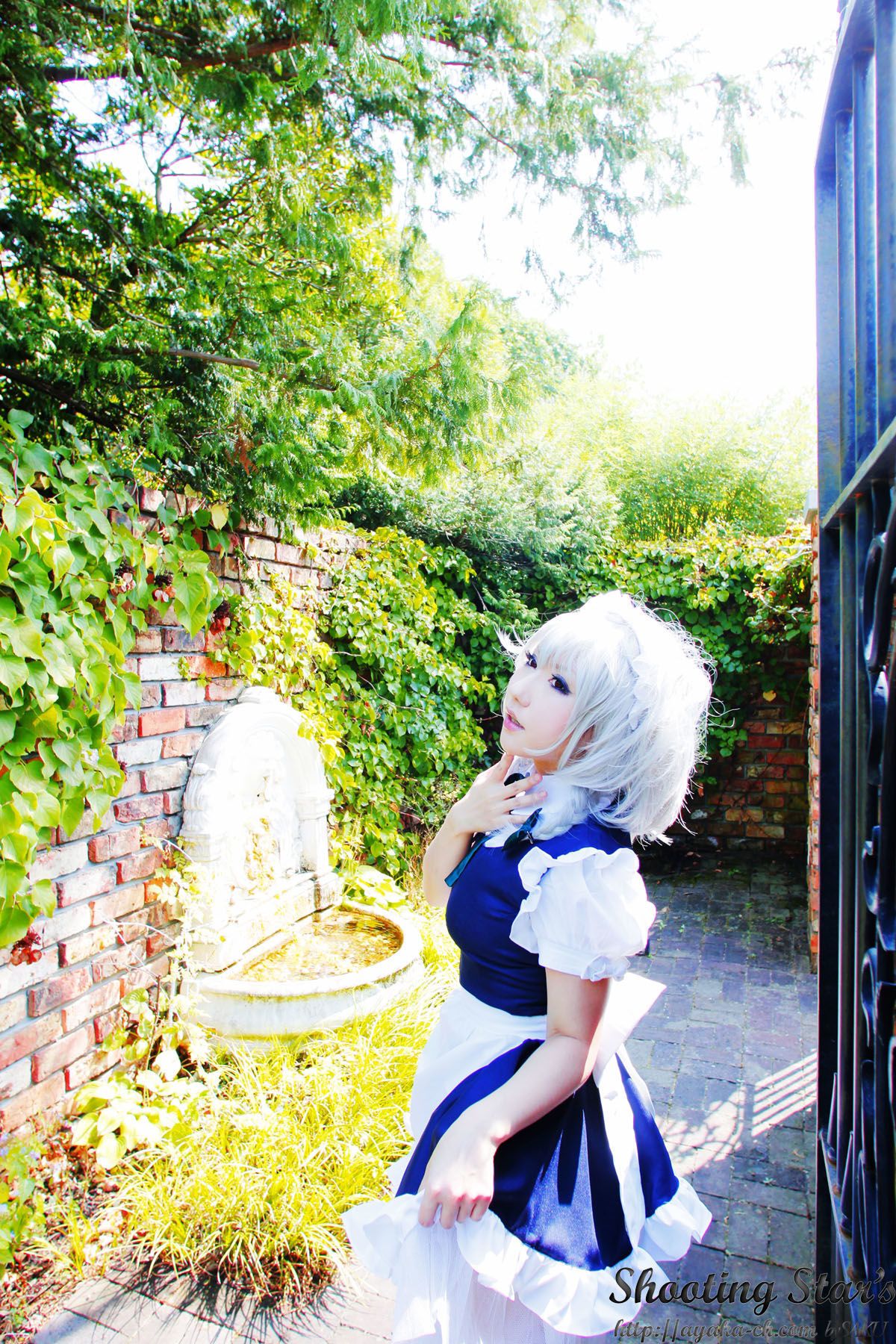 绫香サク (Saku サク Saku Ayaka) 《東方Project》Izayoi Sakuya + Patchouli Knowledge [Shooting Star s]